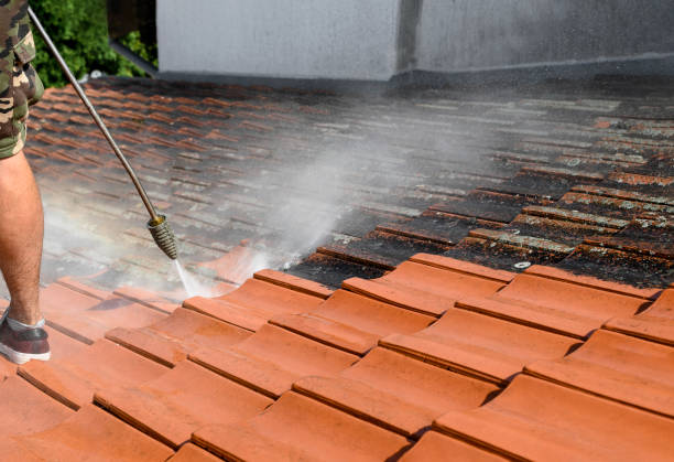 Best Garage Pressure Washing  in Erie, PA