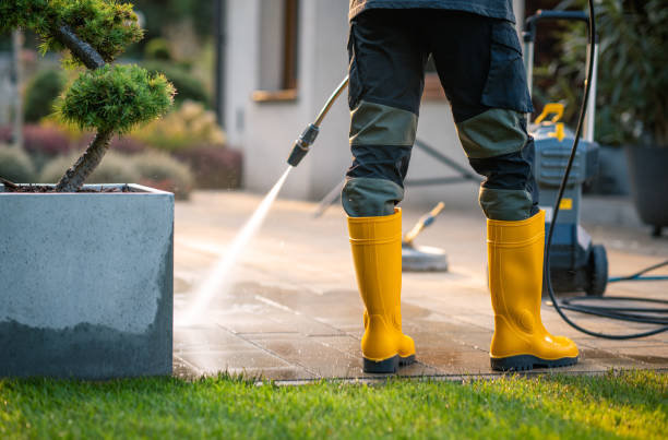 Best Deck Pressure Washing  in Erie, PA